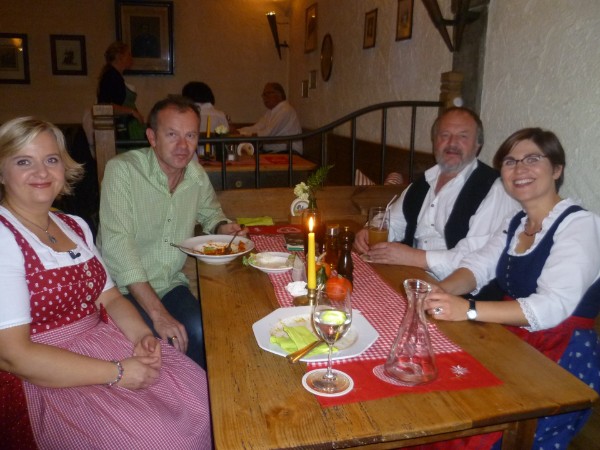 Auf a Essen mit Willi Astor und Fredl Fesl!!