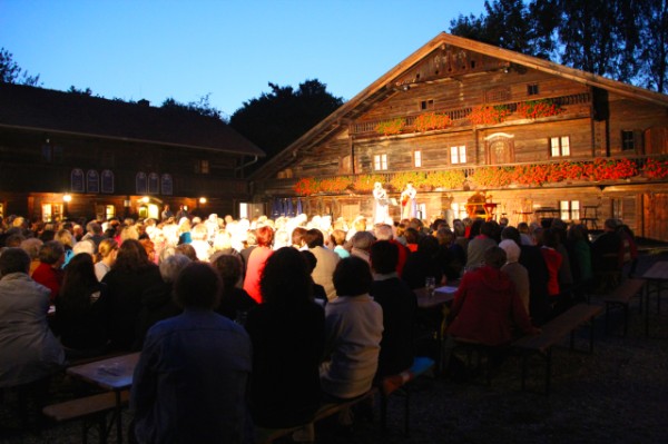 Super-Kulisse Bauernhofmuseum Massing!